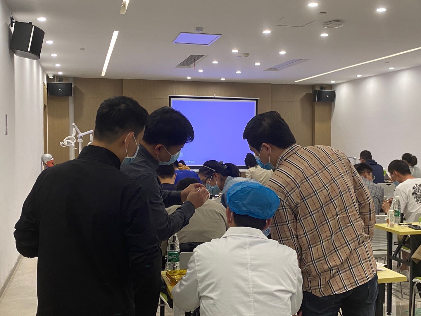 1604540892922386.jpg 1604540892922386.jpg